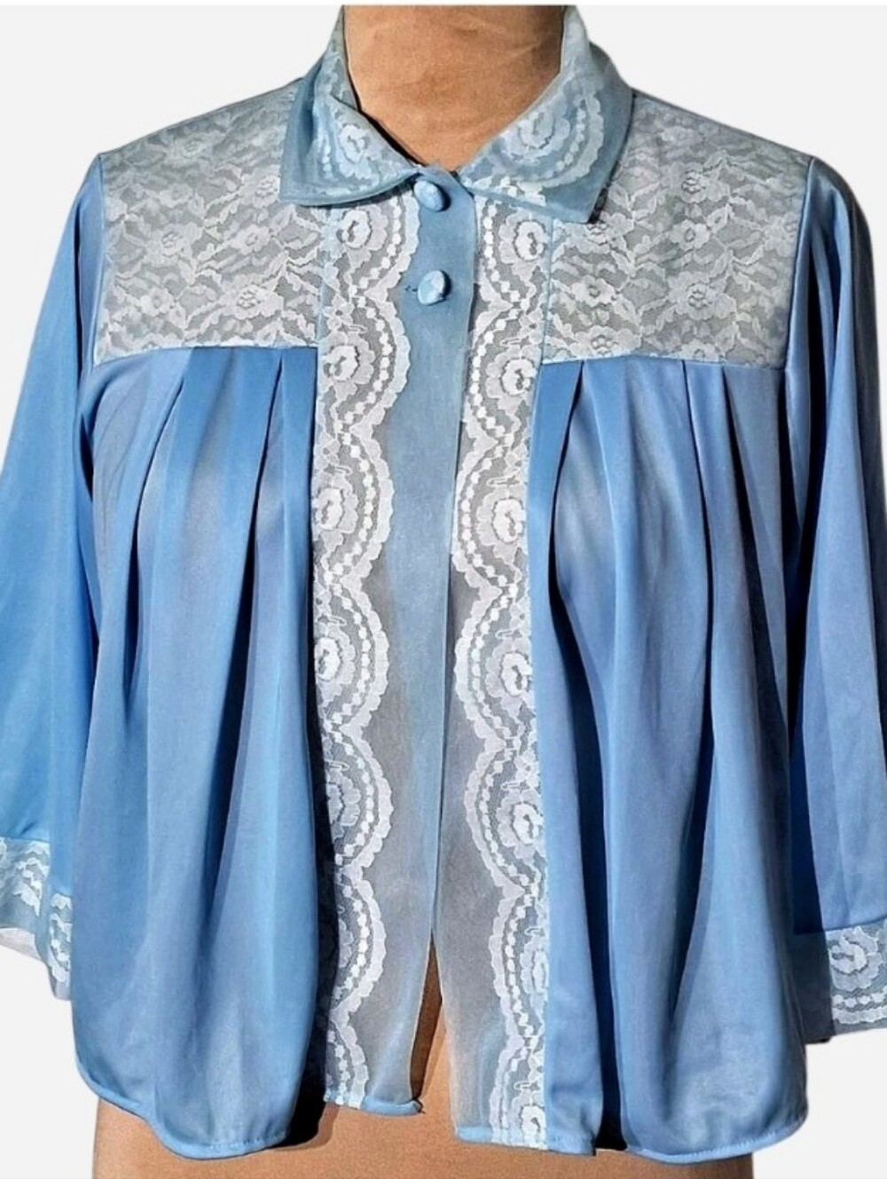 Henson Kickernick Blue Lacy Bed Jacket Size Medium
